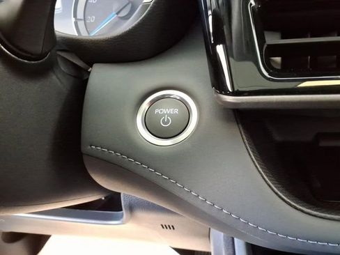 New 2026 Toyota Highlander XLE image 22