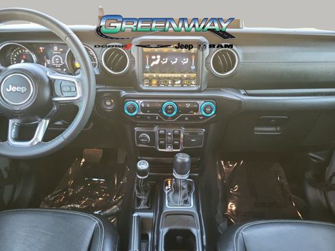 Used 2023 Jeep Wrangler Unlimited Sahara image 10