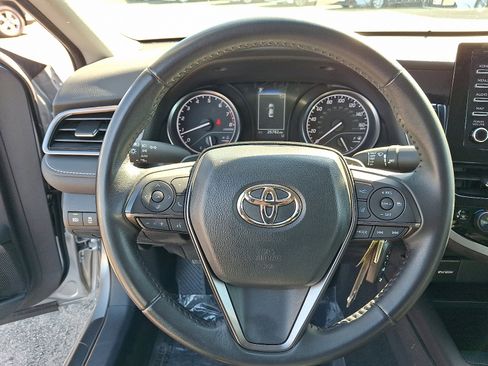 Certified 2023 Toyota Camry SE image 19