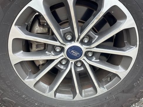Used 2019 Ford F150 XLT AWD/4WD image 19