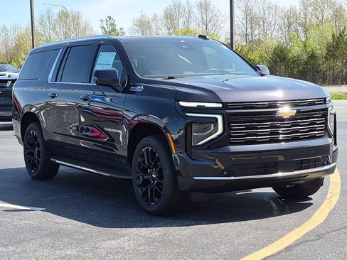 New 2026 Chevrolet Suburban High Country w/ Sun And Tow Package AWD/4WD image 2
