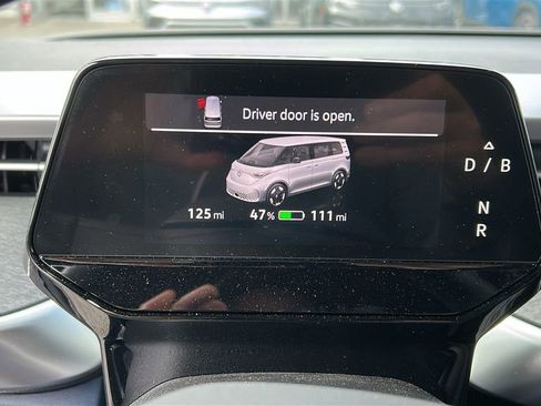 New 2025 Volkswagen ID. Buzz Pro S RWD image 15