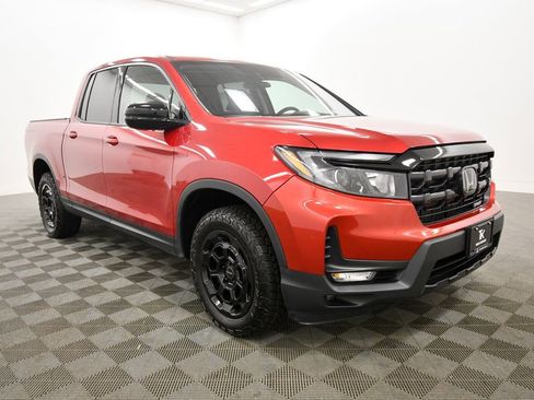 Certified 2025 Honda Ridgeline Sport+ image 10