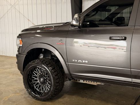 Used 2019 RAM 2500 Laramie AWD/4WD image 27