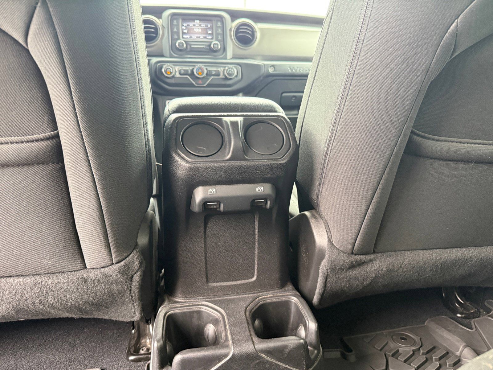 Used 2019 Jeep Wrangler Unlimited Sport S AWD/4WD image 29