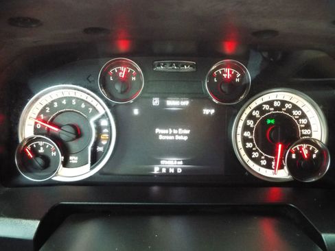 Used 2019 RAM 1500 Lone Star image 12