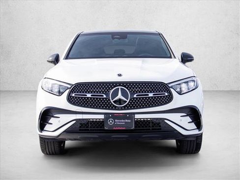 Certified 2024 Mercedes-Benz GLC 300 4MATIC image 2