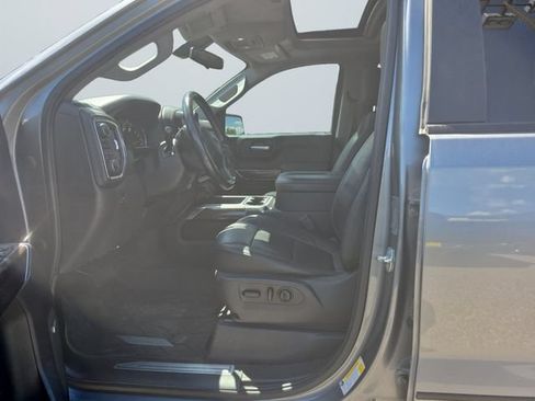 Used 2019 Chevrolet Silverado 1500 LT Trail Boss AWD/4WD image 9