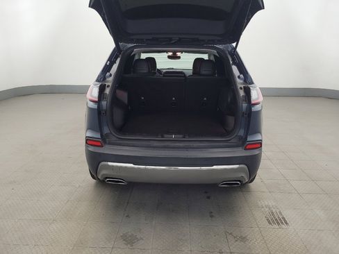 Used 2019 Jeep Cherokee Limited AWD/4WD image 29