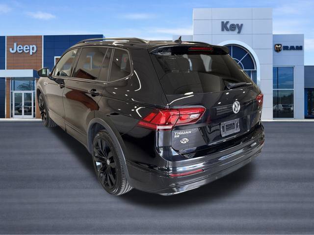 Used 2021 Volkswagen Tiguan SE R-Line AWD/4WD image 3