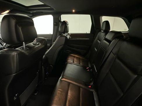 Used 2022 Jeep Grand Cherokee Limited w/ Tech Group image 10