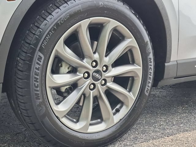 Used 2022 Lincoln Corsair AWD w/ Premium Package image 23