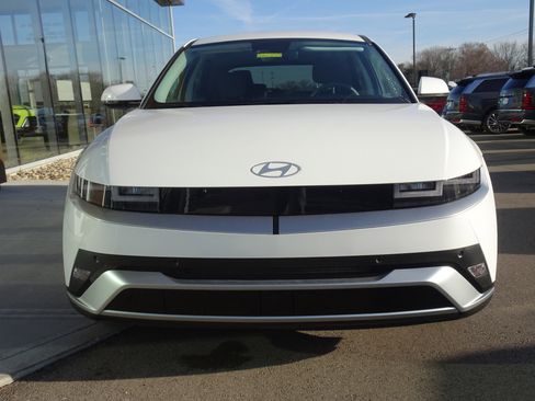 New 2026 Hyundai Ioniq 5 SEL image 7