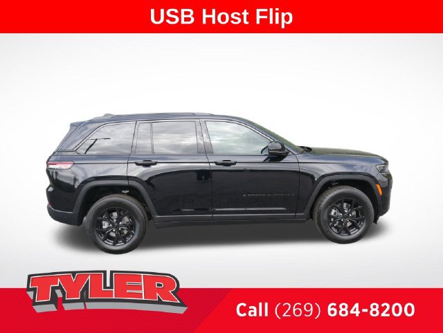 New 2026 Jeep Grand Cherokee Altitude AWD/4WD image 9