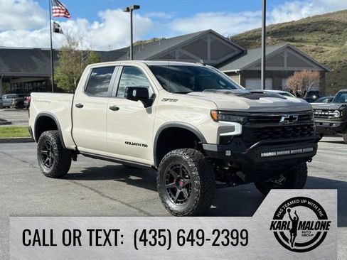 New 2026 Chevrolet Silverado 1500 ZR2 w/ Dark Appearance Package AWD/4WD image 8