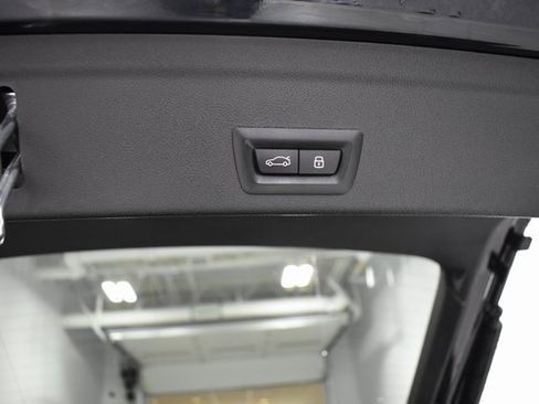 Used 2025 BMW X6 xDrive40i image 35