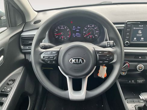 Used 2020 Kia Rio S FWD image 13