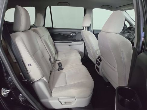Used 2017 Honda Pilot EX image 31