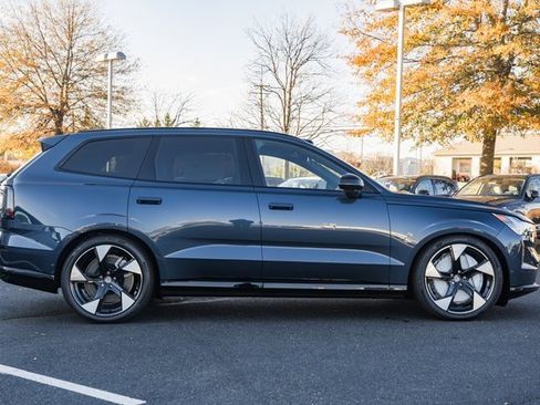 New 2025 Volvo EX90 Ultra w/ Protection Package Premier image 3