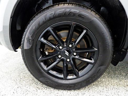 Used 2020 Dodge Journey SE w/ SE Popular Equipment Group FWD image 21