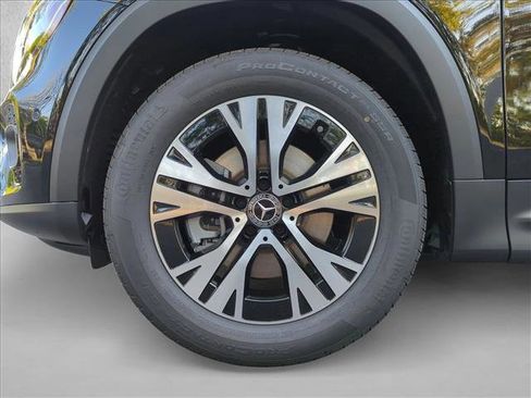 New 2026 Mercedes-Benz GLB 250 image 10