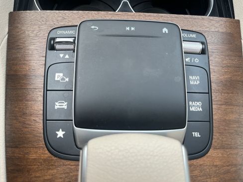Used 2022 Mercedes-Benz GLE 350 w/ AMG Line Exterior image 25