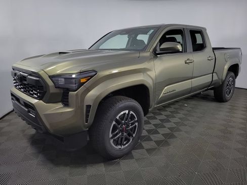 New 2026 Toyota Tacoma TRD Sport AWD/4WD image 3