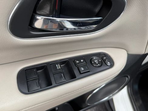 Used 2016 Honda HR-V EX-L image 36