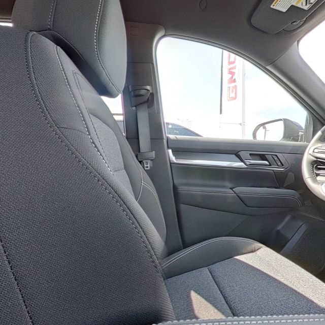 New 2026 GMC Terrain Elevation FWD image 33