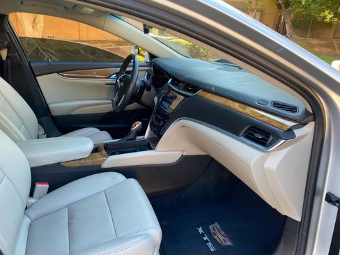 Used 2018 Cadillac XTS Luxury FWD image 47