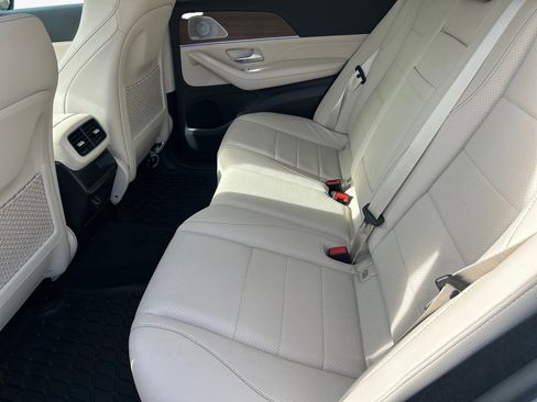 Used 2022 Mercedes-Benz GLE 350 4MATIC image 13