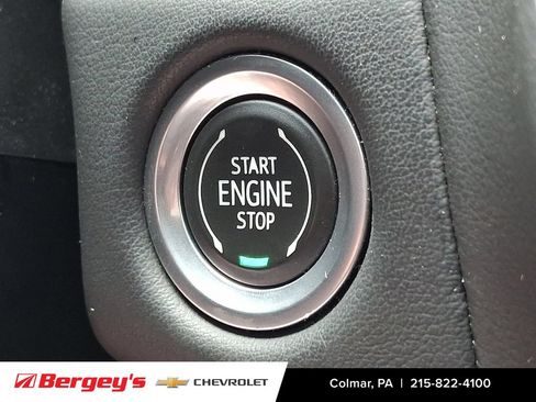 Certified 2022 Chevrolet Tahoe Z71 w/ Luxury Package AWD/4WD image 29