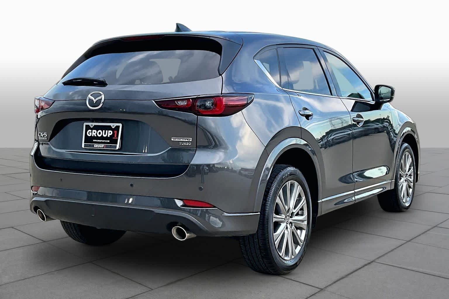Used 2023 MAZDA CX-5 Signature AWD/4WD image 13