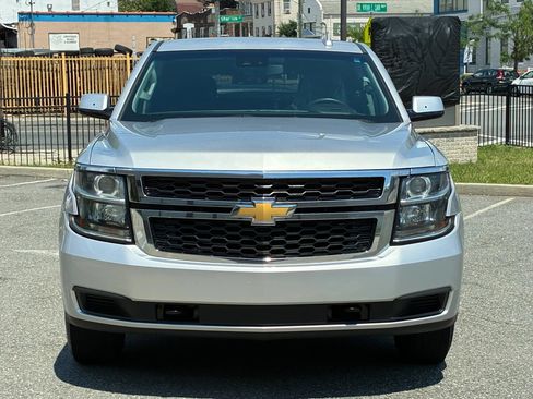 Used 2019 Chevrolet Tahoe 4WD w/ Enhanced Driver Alert Package image 2
