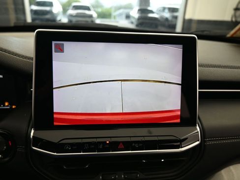 Used 2023 Jeep Compass High Altitude image 33