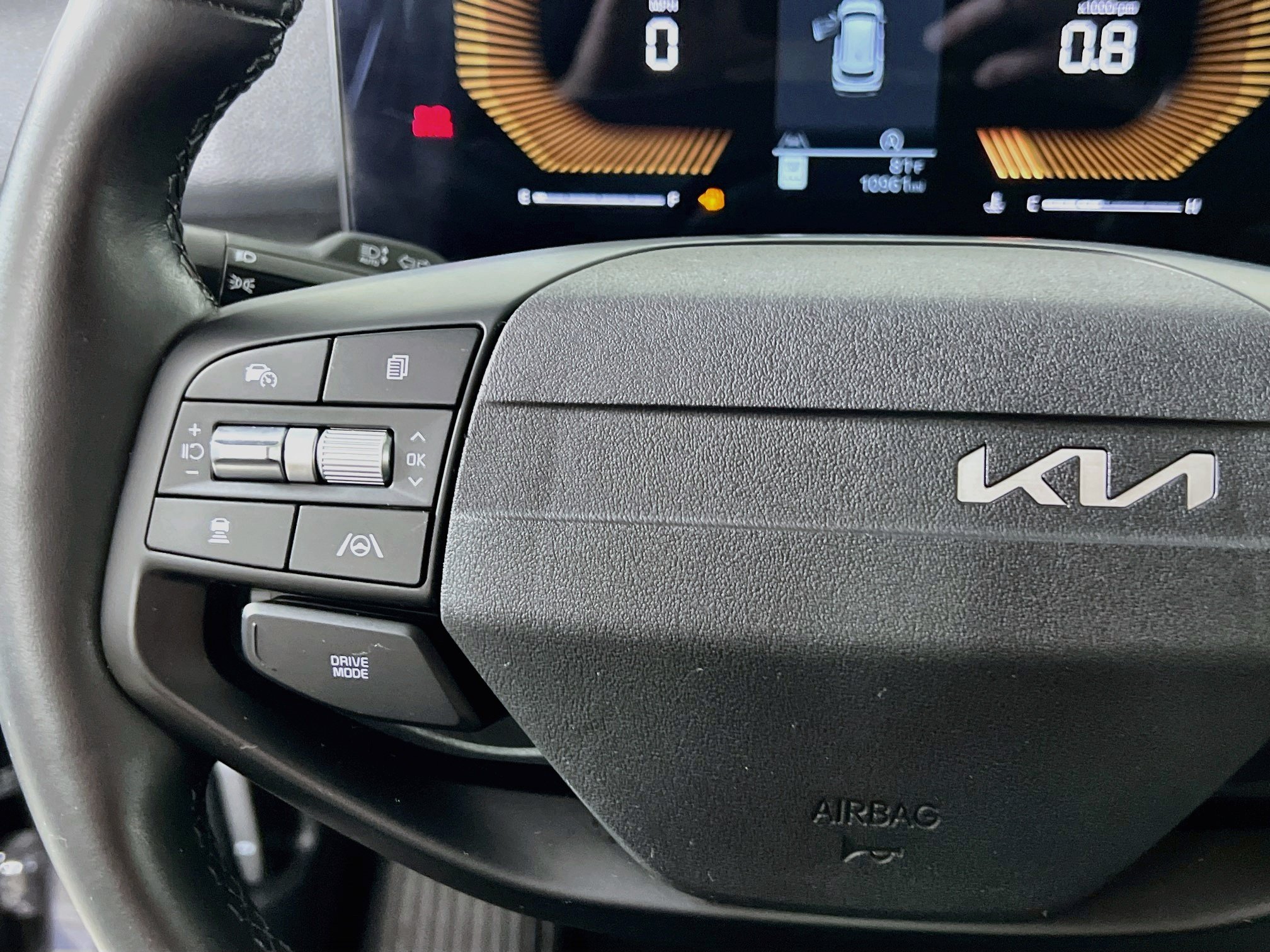 Used 2026 Kia Sportage LX w/ LX Convenience Package FWD image 19