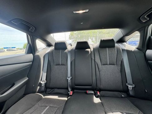 Used 2024 Honda Accord Sport image 10