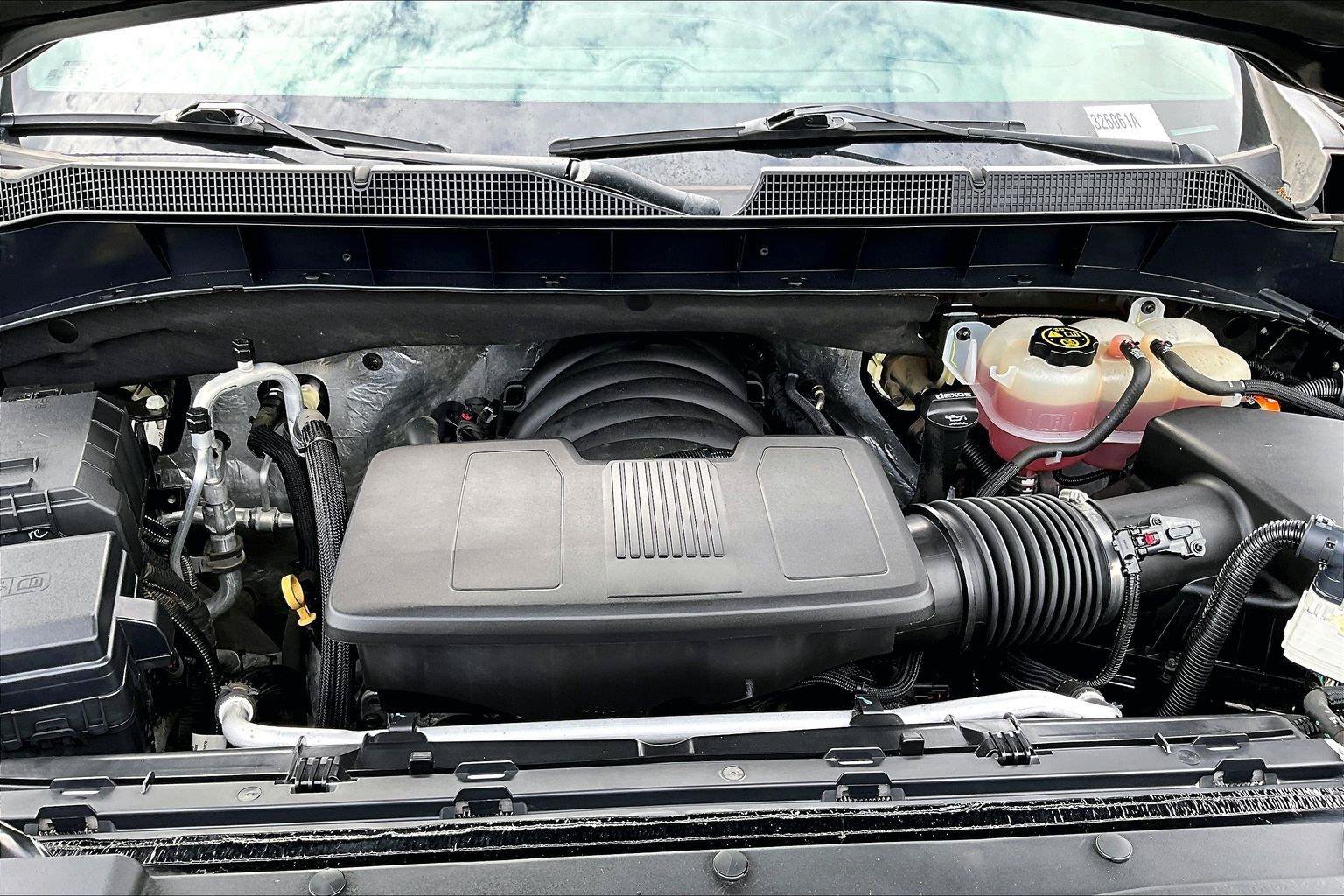 Used 2019 Chevrolet Silverado 1500 LT w/ All-Star Edition AWD/4WD image 11