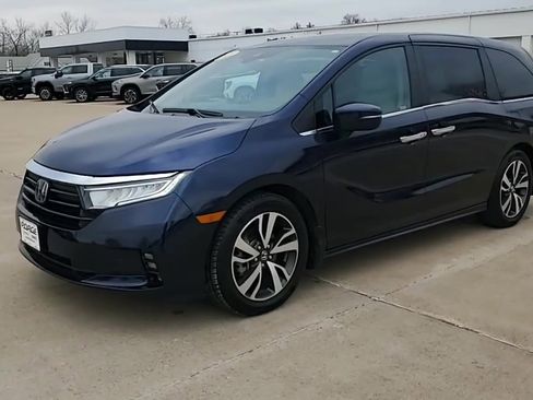 Used 2023 Honda Odyssey Touring image 4