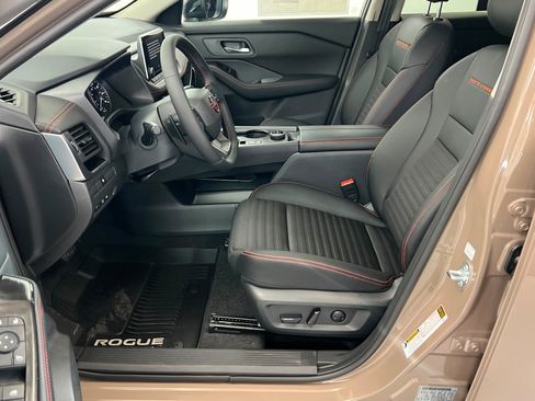 New 2026 Nissan Rogue SV w/ Rock Creek Premium Package AWD/4WD image 18