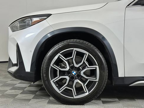 Used 2023 BMW X1 xDrive28i w/ Convenience Package AWD/4WD image 9