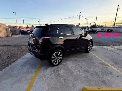 Used 2021 Buick Encore Preferred AWD/4WD image 5
