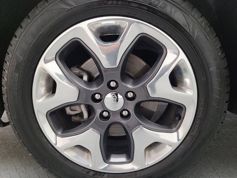 Used 2018 Jeep Compass Limited AWD/4WD image 31