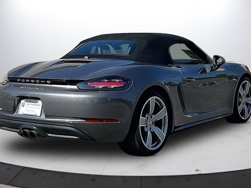 Used 2019 Porsche 718 Boxster GTS image 9