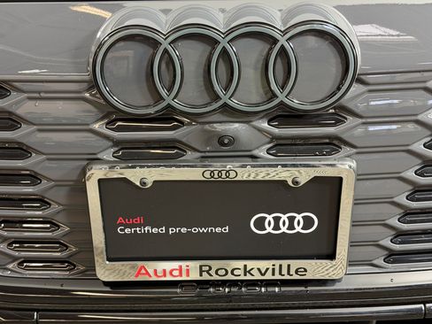 Certified 2025 Audi SQ6 e-tron Prestige w/ Black Edition One AWD/4WD image 26