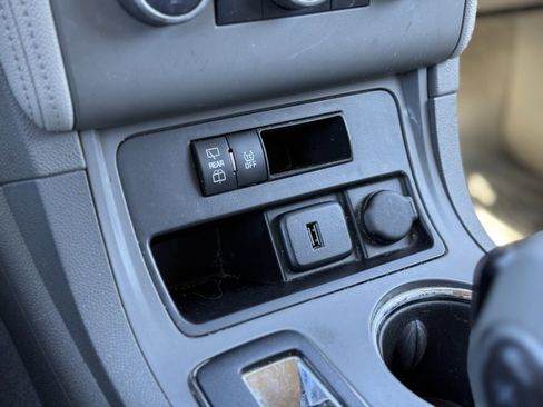 Used 2016 Chevrolet Traverse LS image 17