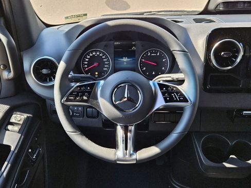 New 2025 Mercedes-Benz Sprinter 2500 image 16