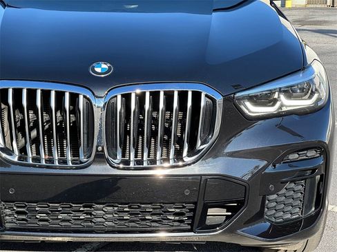Certified 2023 BMW X5 sDrive40i w/ M Sport Package image 9