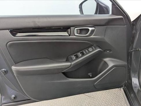 Used 2024 Honda Civic Touring image 13