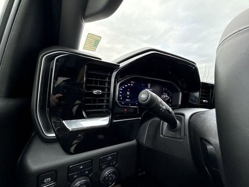 Certified 2024 Chevrolet Silverado 2500 LT image 24